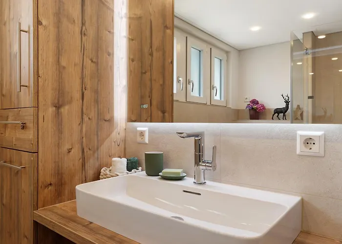 Moderner Schwarzwaldtraum Lägenhet *